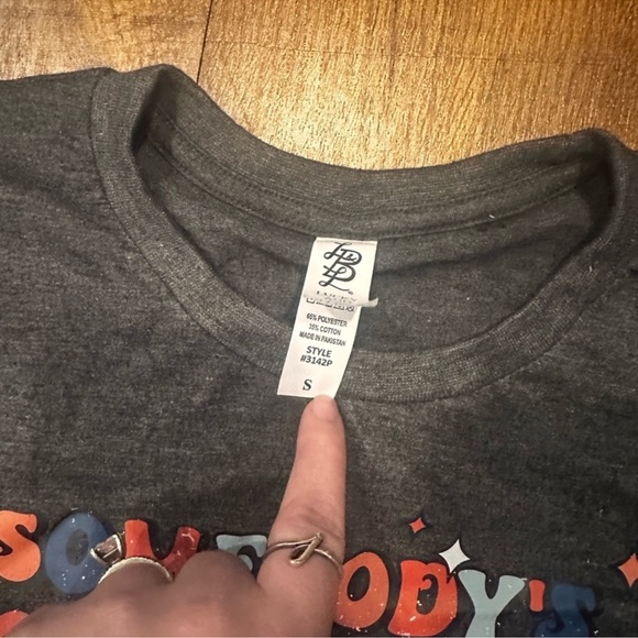 T-Shirt Bundle - Picture 3 of 9